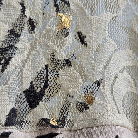 Daytrip EUC tiger animal print elastic hem top short sleeve Large gold metallic - Picture 6 of 13